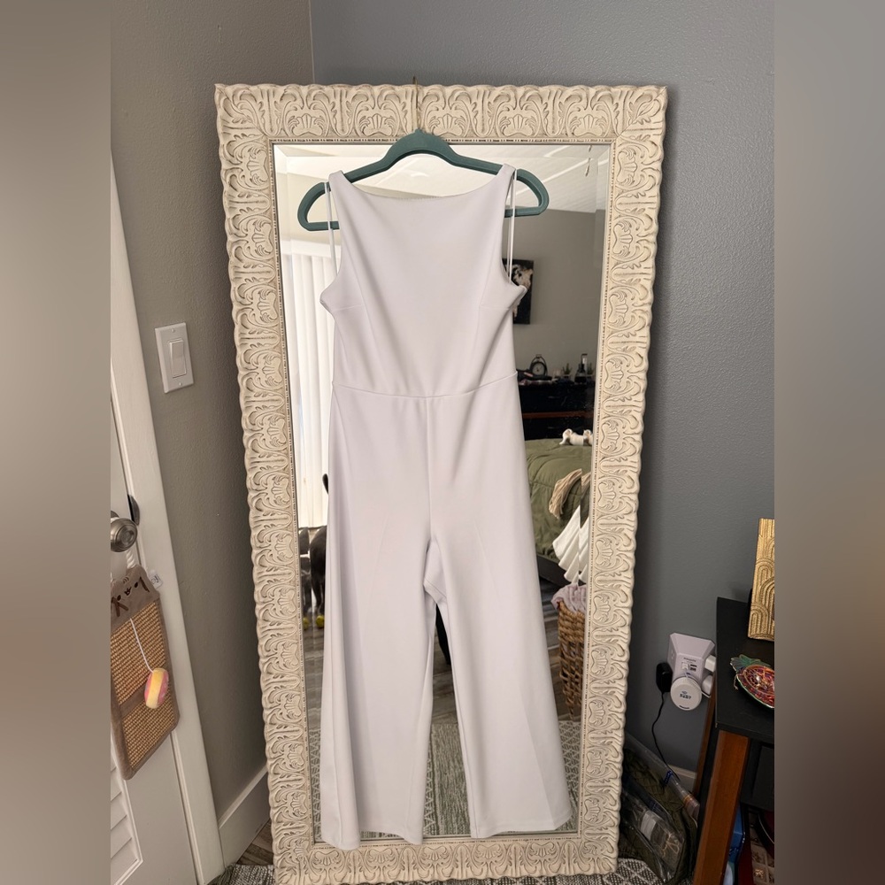 Abercrombie & Fitch Classic White Jumpsuit